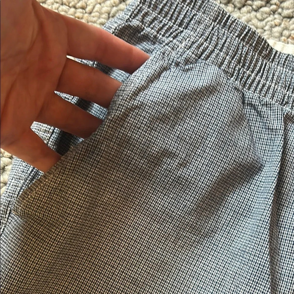 J. Crew Navy and Cream Patterned Shorts - Picture 3 of 7